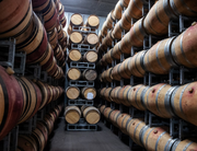 ¿Por qué las barricas de vino tinto pueden ser una ventaja para el whisky?